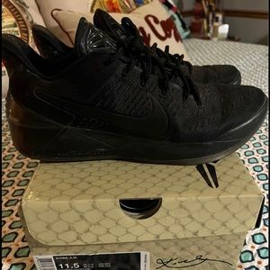 Mens Nike Kobe Ad tennis shoes